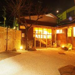 2 separate houses※Garden/Hakone 3min walk from Sta