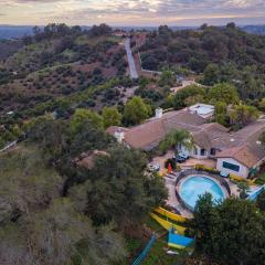 Hacienda Mimar by AvantStay Pool Hot Tub Views 15 Min to Temecula