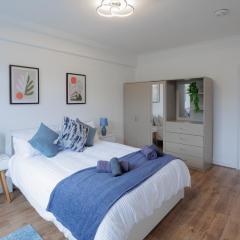 Lovely 2-bed Highbury Home