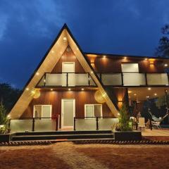 Farm Villa in Bangalore, AFrame House, Entire Farm