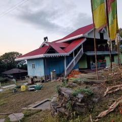 Garza Sherpa HomeStay Near Aritar