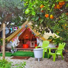 Bell Tent Lovers by Casa das Artes