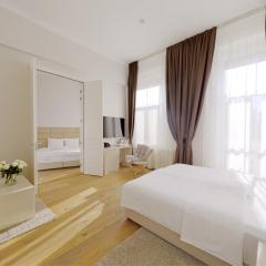 Lanterna Rooms City Center