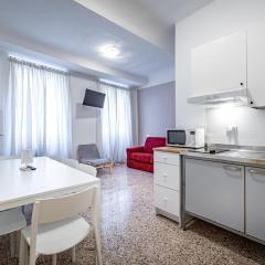 YID Agnolo three bedroom apartment in Florence