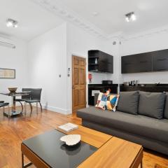 Apartment 2, 48 Bishopsgate by City Living London