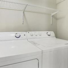 Penthouse Loft- Balcony Over Downtown Statesboro