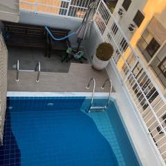 Cobertura triplex com piscina - Guarujá