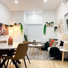 Modern 3BR Oasis Free Parking