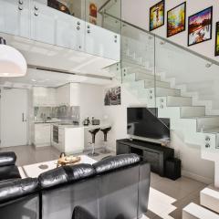 Park Central Loft Apartment in Rosebank