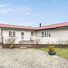 Nice Home In Nyborg With Kitchen