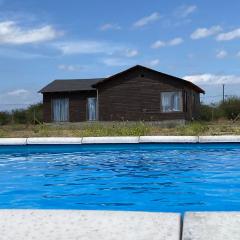 Cabaña con piscina