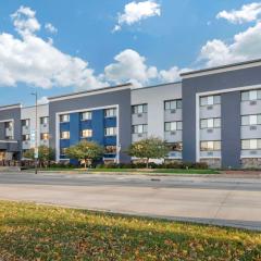 Best Western Plus Milwaukee West