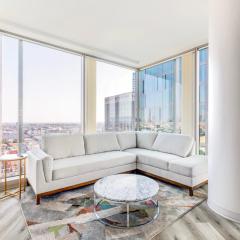 2BR Luxury Highrise Hollywood