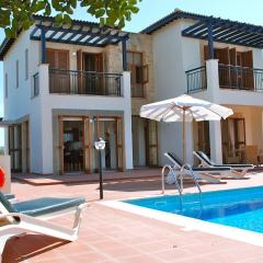 2 bedroom Villa Oleander with private pool and garden, Aphrodite Hills Resort