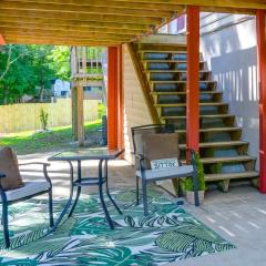 District Heights Apartment with Patio and Seating