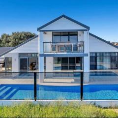 Beachfront Bliss - Private Pool and Beach Access