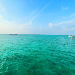 Coral Paradise Beach Resort, Lakshadweep