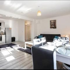 Apartment 4 - 2 bed sleep 4, Prenton