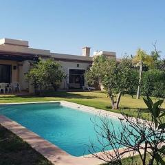 Splendide villa 2 ch avec piscine privée sans vis à vis à DYAR SHEMSI