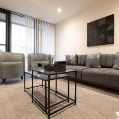 Luxury City Centre Apartment (Weekly Booking)