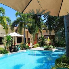Softstone resort
