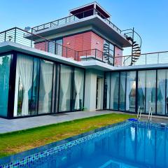 Mount Chalet