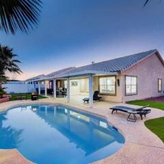 Serene 1-Story Home w Pool, Jacuzzi & Firepit