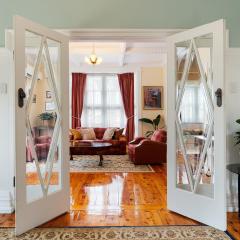 Elegant Goldfields Retreat