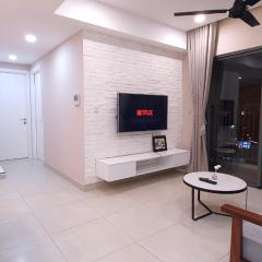 MonMon Apt - Masteri Thao Dien 2BR- Landmark 81 & pool view