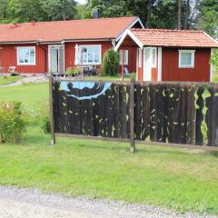 Holiday home in Molnbo near Gnesta