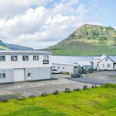 Stöð Guesthouse and apartments