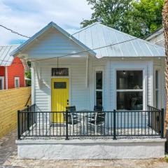 Haven Tiny House - Heated Pool - Walk To Downtown