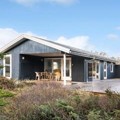 Awesome Home In Brovst With Wifi