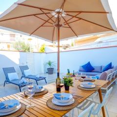 Sebastian Patio by Hello Homes Sitges