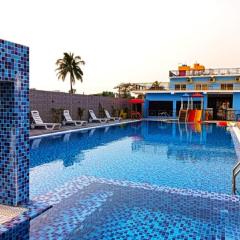 THE PELICAN BEACH RESORT