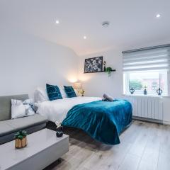 Modern Studio Apartment in Wigan