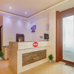 Super OYO Hotel 7 Hills Luxury Rooms