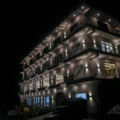 Hotel Candle Wood