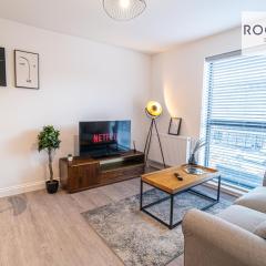 Spacious Apartment close to High Street, with Free Parking RockmanStays - Apartment 3