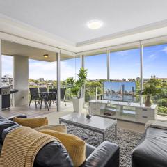 High-Floor 2-Bed CBD Unit With Views & Amenities