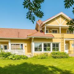 Holiday Home Grand villa kemijoki by Interhome