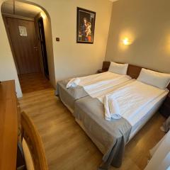 Room in BB - Hotel Moura Double Room n5166