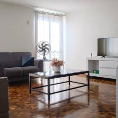 Apartamento Suite mais 2 QTS Espaçoso Ar Cond SQ21