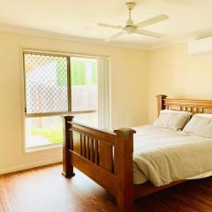 4 bedroom Entire house in Drewvale.