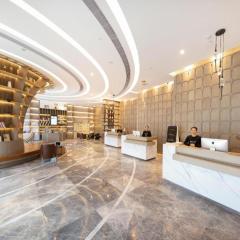 Atour Hotel Huainan Railway Station Commercial and Cultural Square