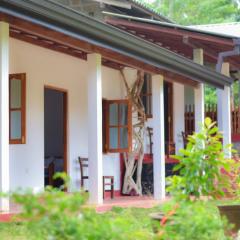 Sinharaja Forest Lodge