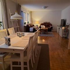 House in Trångsund, 15 min south of Stockholm, free parking,