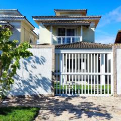 Casa Piscina em Condomínio 5min Praia ITACOATIARA.