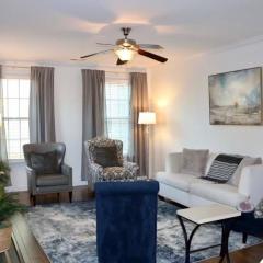 Convenient Remote-friendly suburban oasis