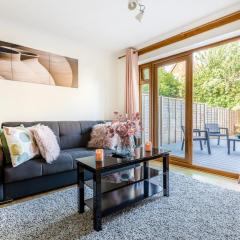 Cozy Family-Friendly House (3mins from Erith and Slade Green station)